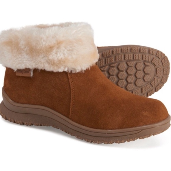 NWT Minnetonka Fur Trim Suede Leather Boots Size 7 - Picture 1 of 9